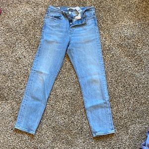 Hardly worn cute Levi’s